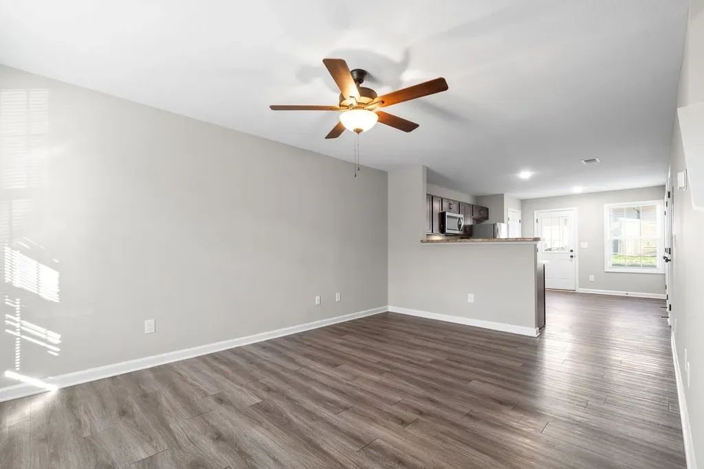 292 Smithson Lane Clarksville TN 37040