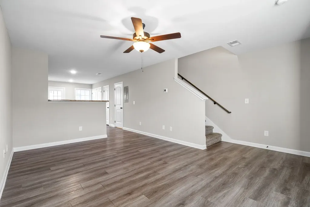 292 Smithson Lane Clarksville TN 37040