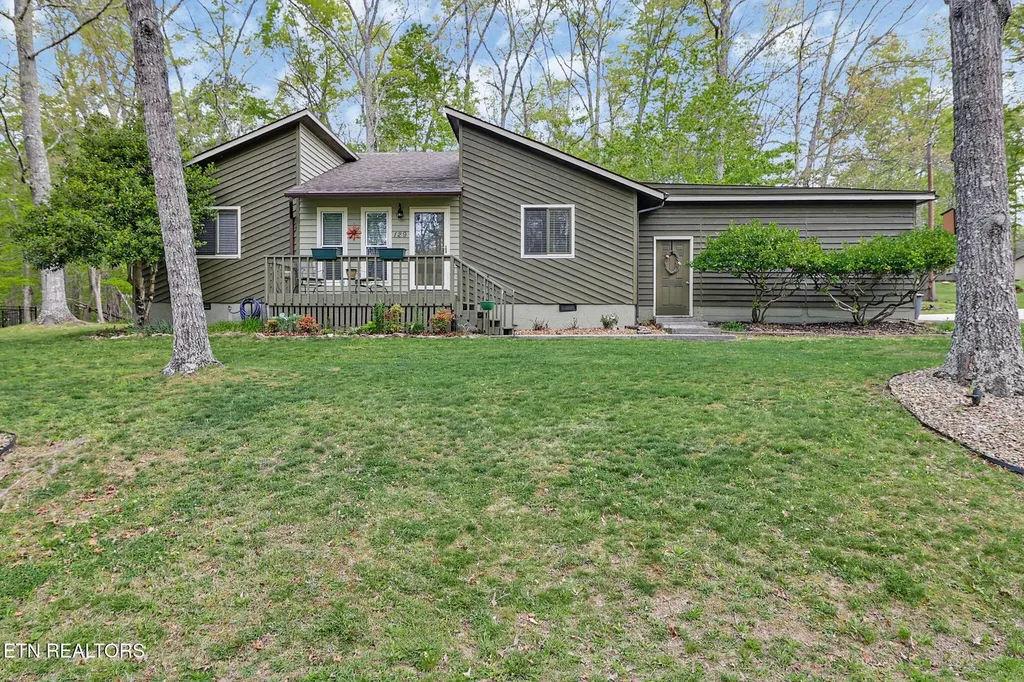 129 Norcross Road Crossville TN 38558