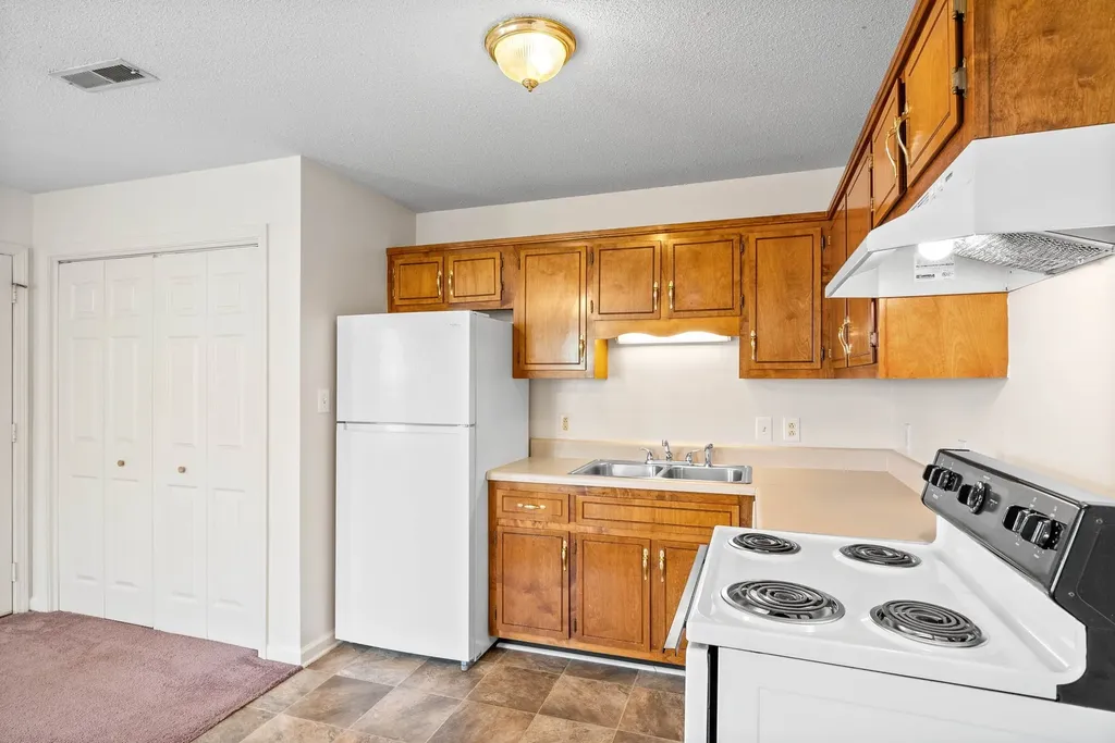 3244 Tower Drive Clarksville TN 37042