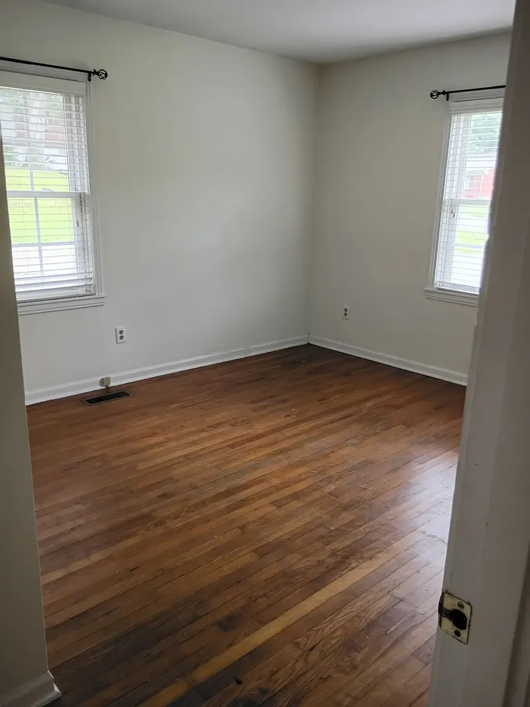 1305 Maddux Avenue Cookeville TN 38501