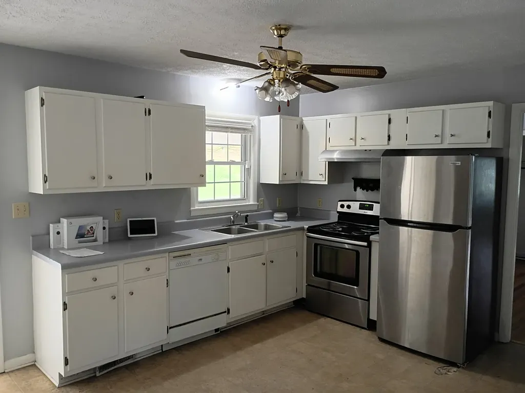 1305 Maddux Avenue Cookeville TN 38501