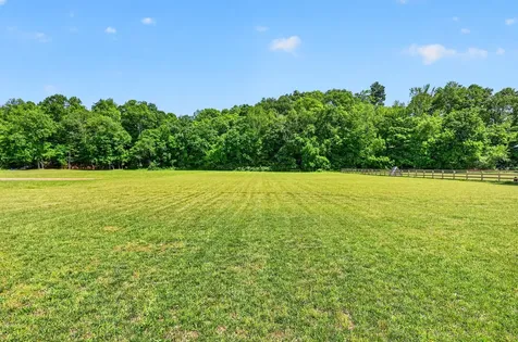 542 Sycamore Road Dickson TN 37055