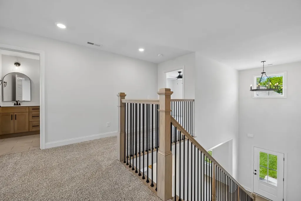 603 Summerfield Clarksville TN 37040