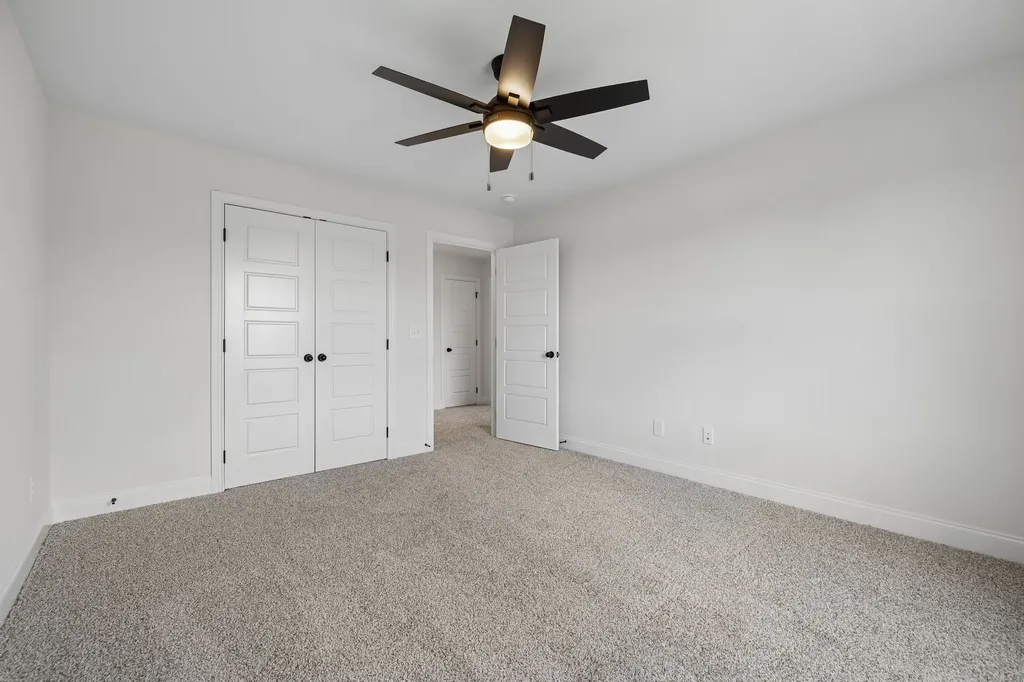 603 Summerfield Clarksville TN 37040