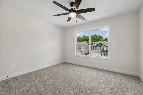 603 Summerfield Clarksville TN 37040
