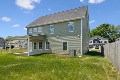 603 Summerfield Clarksville TN 37040