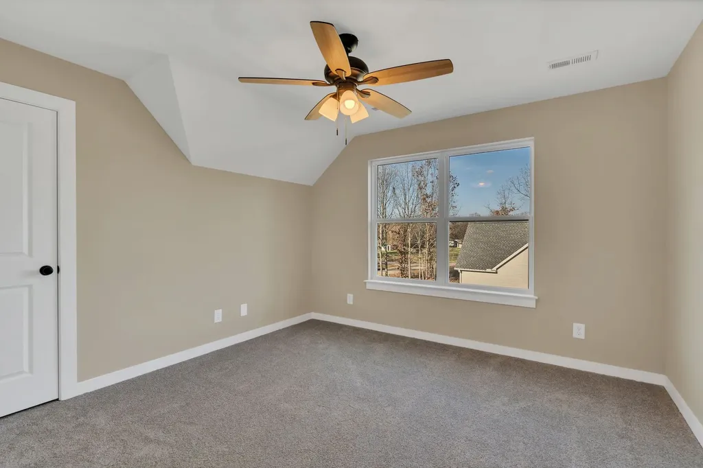 211 Beechwood Court, W Pegram TN 37143