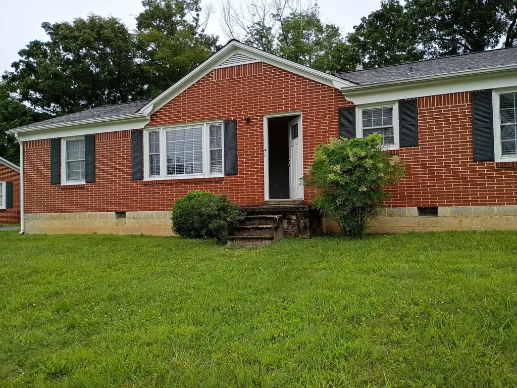 1315 Maddux Avenue Cookeville TN 38501