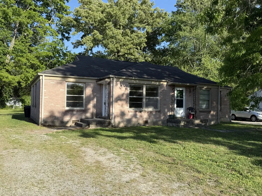714 Ridgelawn Place Tullahoma TN 37388