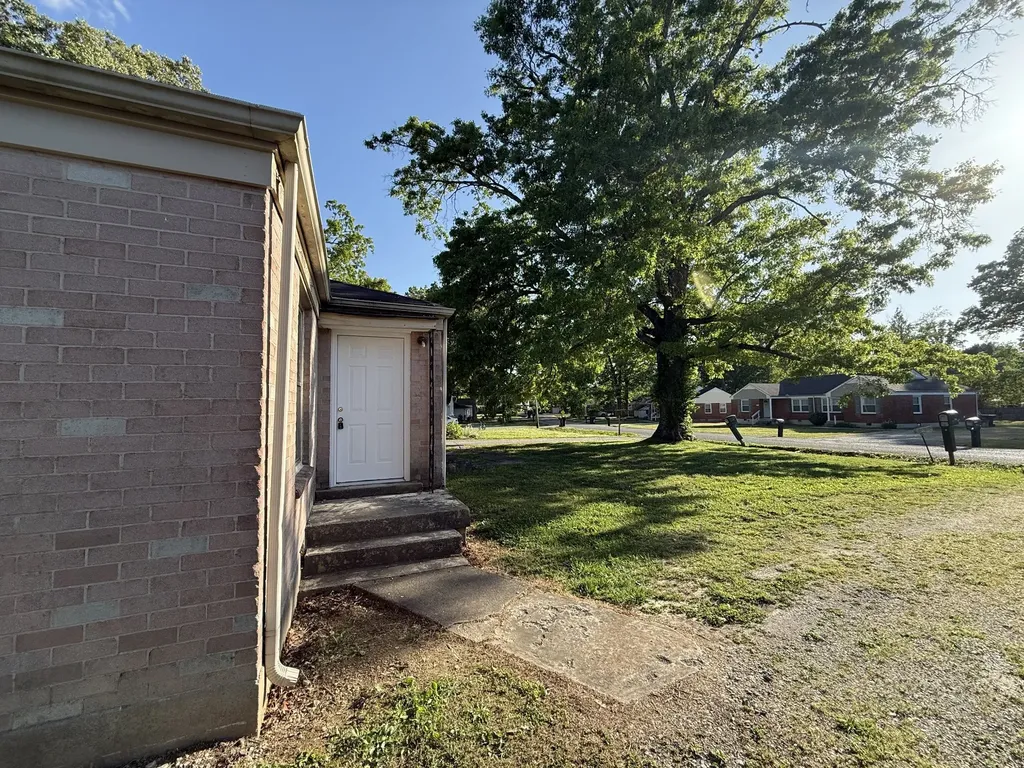 714 Ridgelawn Place Tullahoma TN 37388