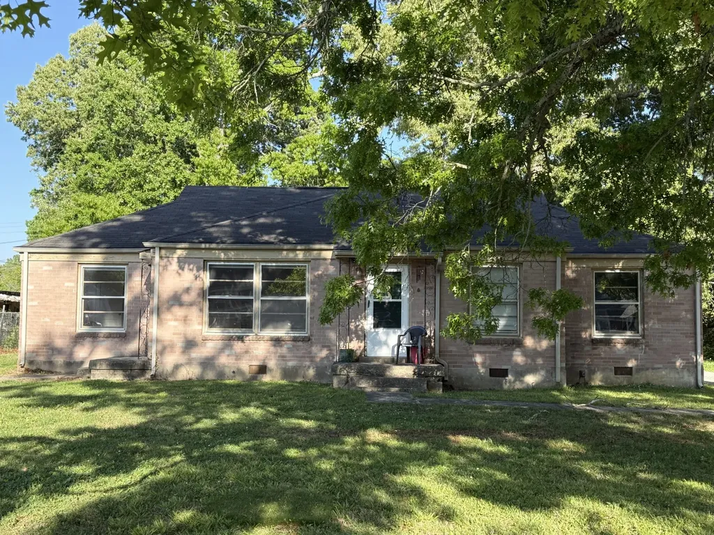 714 Ridgelawn Place Tullahoma TN 37388