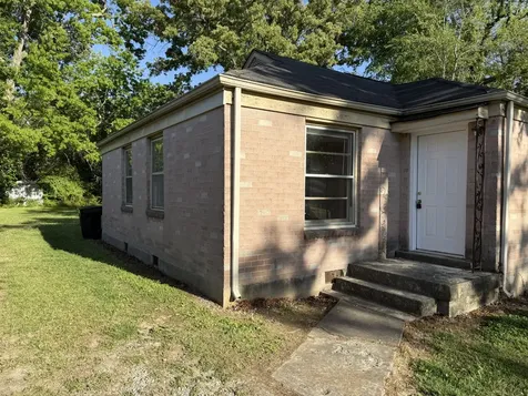 714 Ridgelawn Place Tullahoma TN 37388