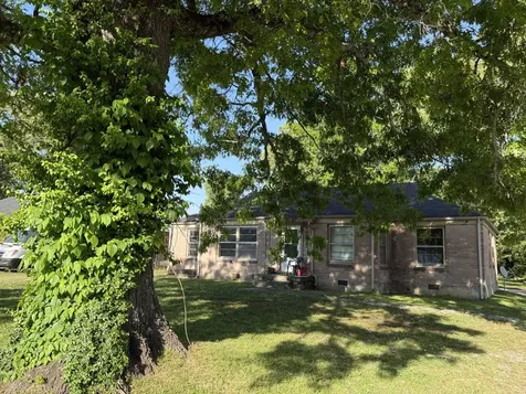 714 Ridgelawn Place Tullahoma TN 37388