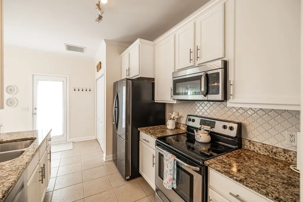 95 Plumlee Drive Hendersonville TN 37075