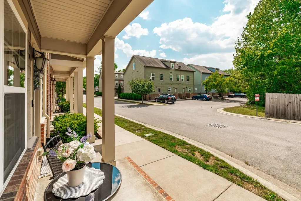 95 Plumlee Drive Hendersonville TN 37075