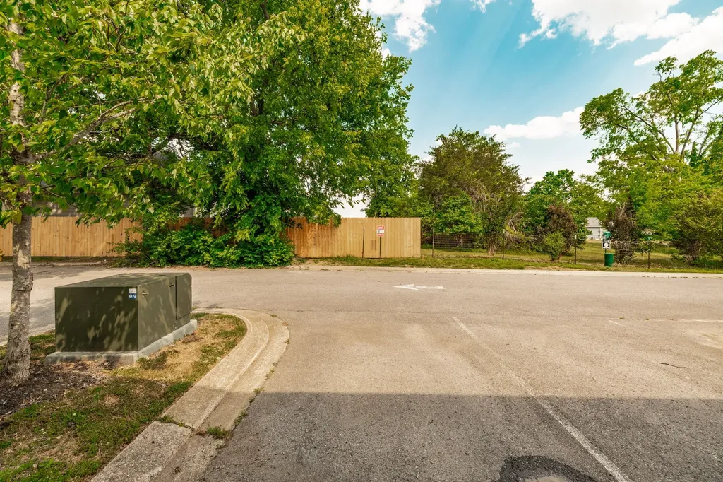 95 Plumlee Drive Hendersonville TN 37075