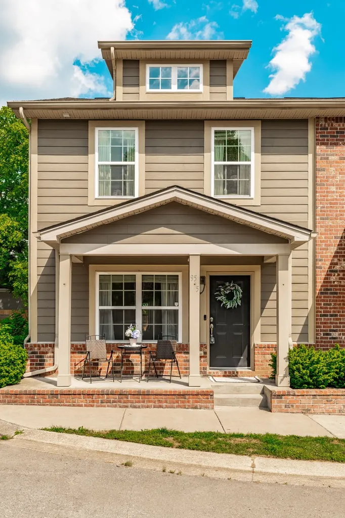 95 Plumlee Drive Hendersonville TN 37075