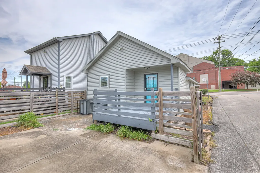1205 Dr Db Todd Jr Boulevard Nashville TN 37208