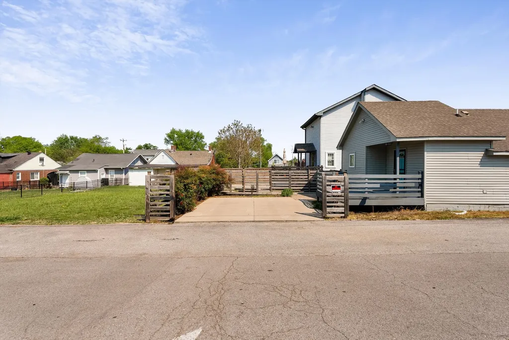 1205 Dr Db Todd Jr Boulevard Nashville TN 37208