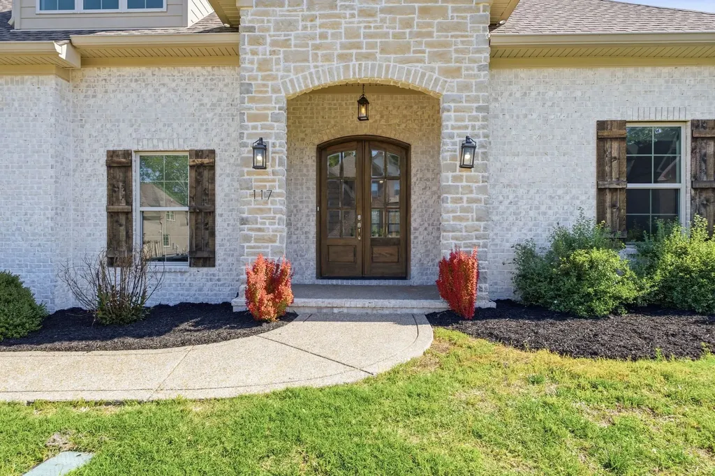 117 Scarsdale Dr, S Hendersonville TN 37075