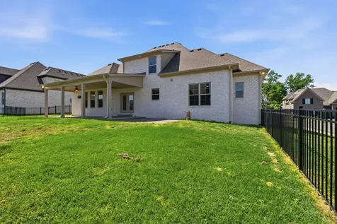 117 Scarsdale Dr, S Hendersonville TN 37075