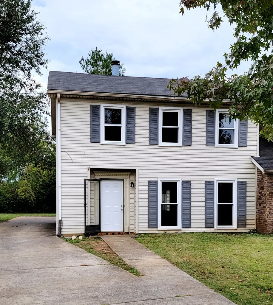 1833 Lexington Trace Murfreesboro TN 37130