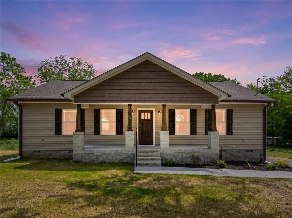 314 Spring Street Wartrace TN 37183