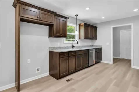314 Spring Street Wartrace TN 37183