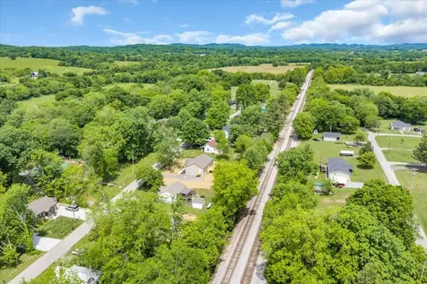 314 Spring Street Wartrace TN 37183