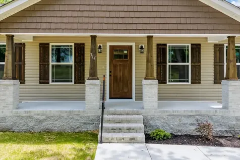 314 Spring Street Wartrace TN 37183