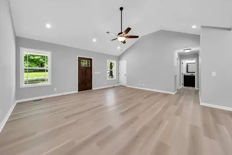 314 Spring Street Wartrace TN 37183