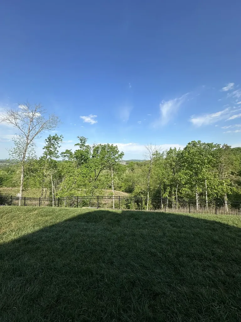 169 Manor Way Hendersonville TN 37075