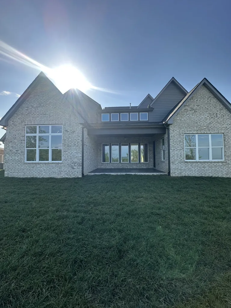 169 Manor Way Hendersonville TN 37075