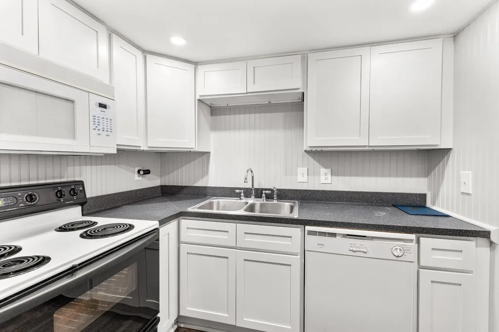 214 Old Hickory Boulevard Nashville TN 37221