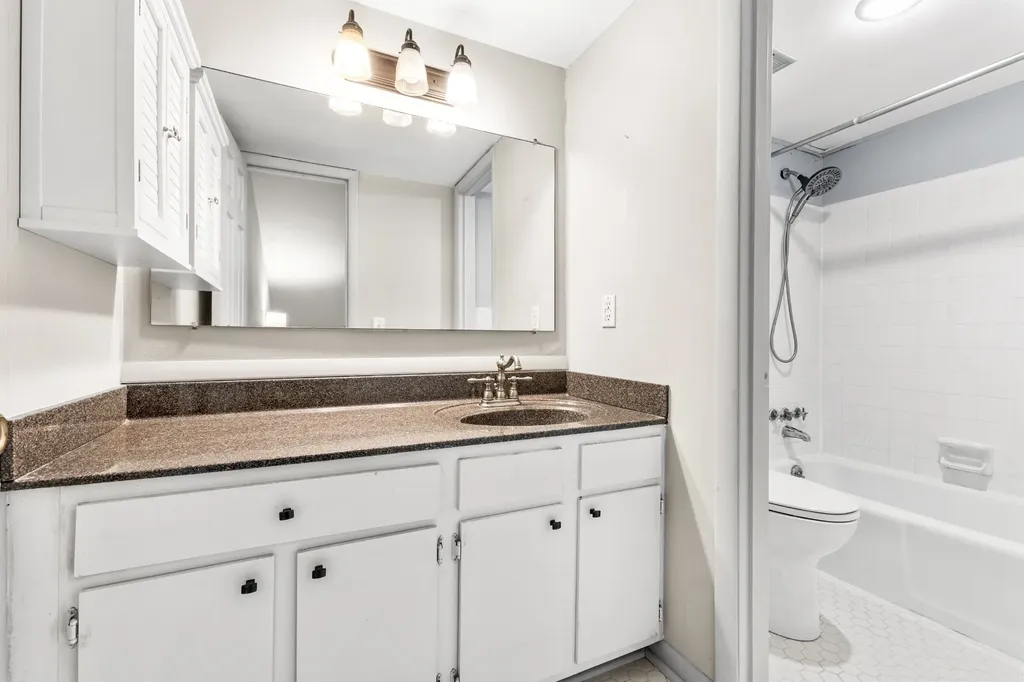 214 Old Hickory Boulevard Nashville TN 37221