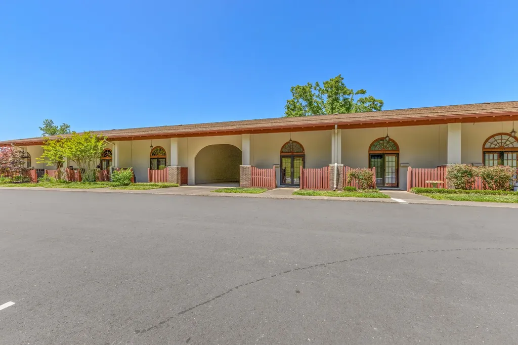 214 Old Hickory Boulevard Nashville TN 37221