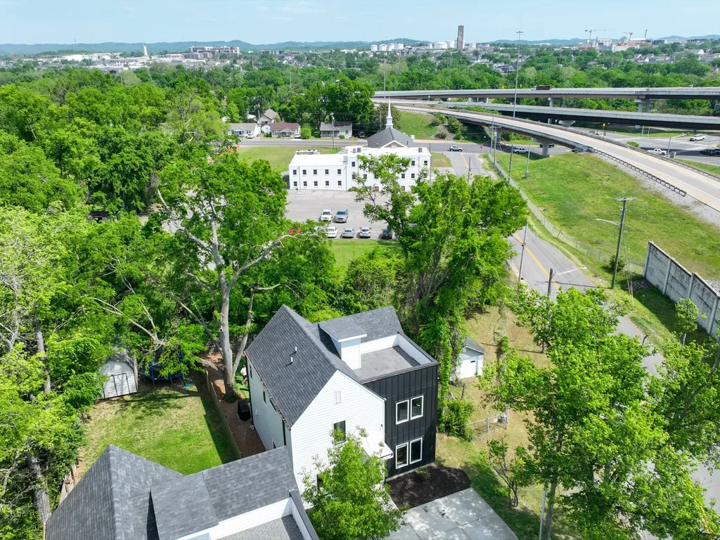 5602 Lozier Street Nashville TN 37209