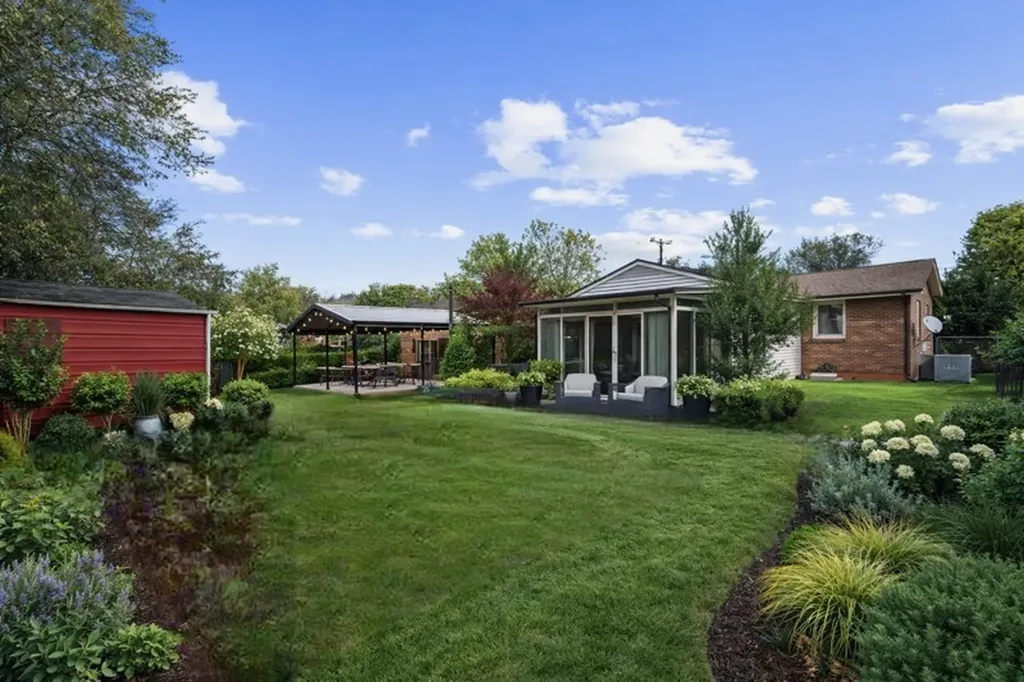 4025 Kings Circle Nashville TN 37218