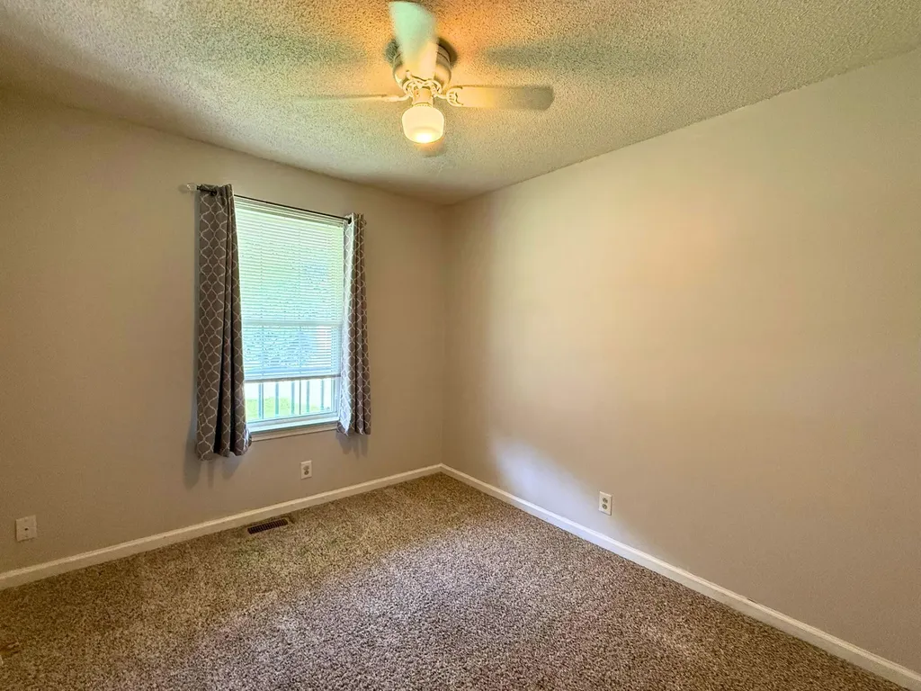 356 Erie Drive Clarksville TN 37040