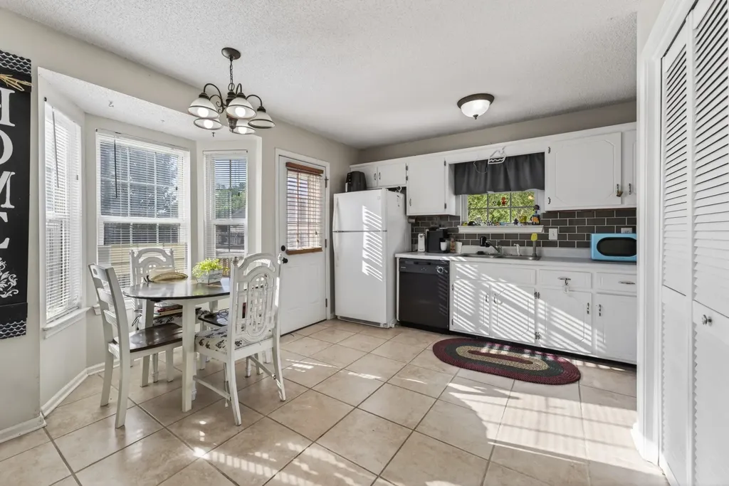 356 Erie Drive Clarksville TN 37040