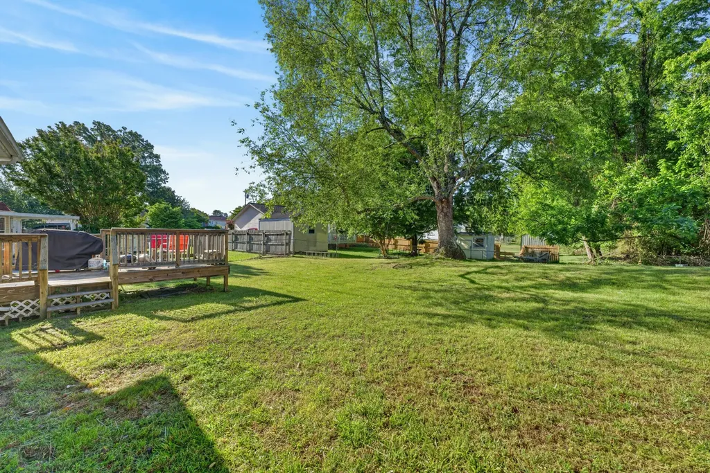 356 Erie Drive Clarksville TN 37040