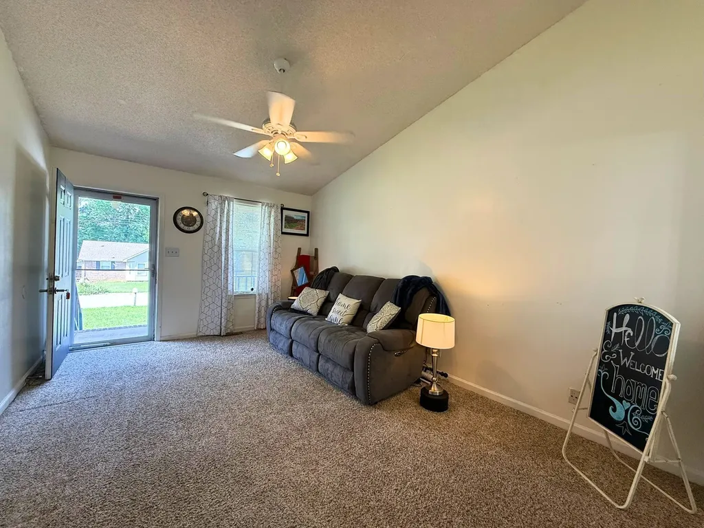 356 Erie Drive Clarksville TN 37040