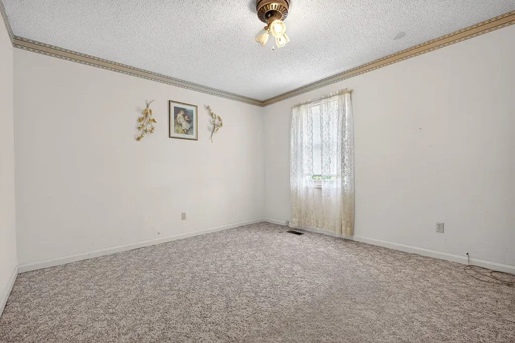 44 Barbara Circle Mcminnville TN 37110