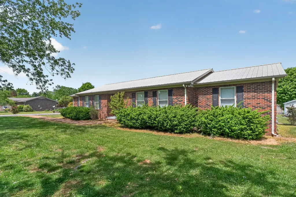 44 Barbara Circle Mcminnville TN 37110