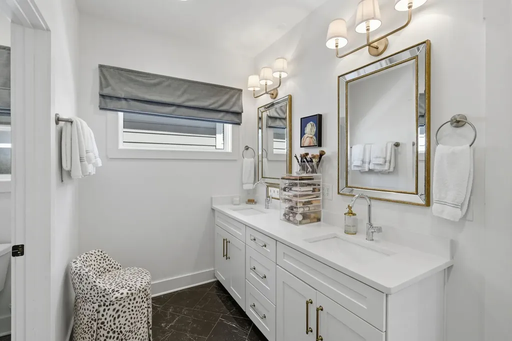 600A 45th Ave, N Nashville TN 37209