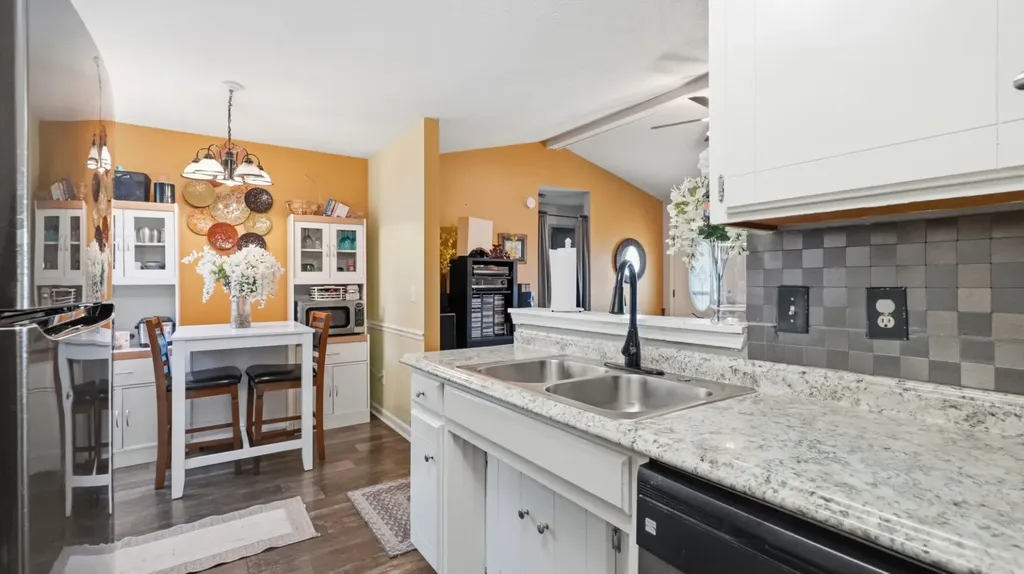 609 Stone Meadow Court La Vergne TN 37086