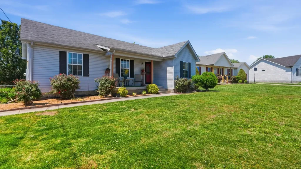 609 Stone Meadow Court La Vergne TN 37086