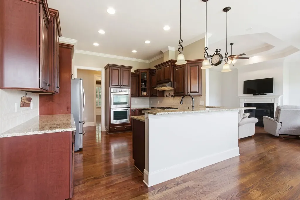 2083 Autumn Ridge Way Spring Hill TN 37174