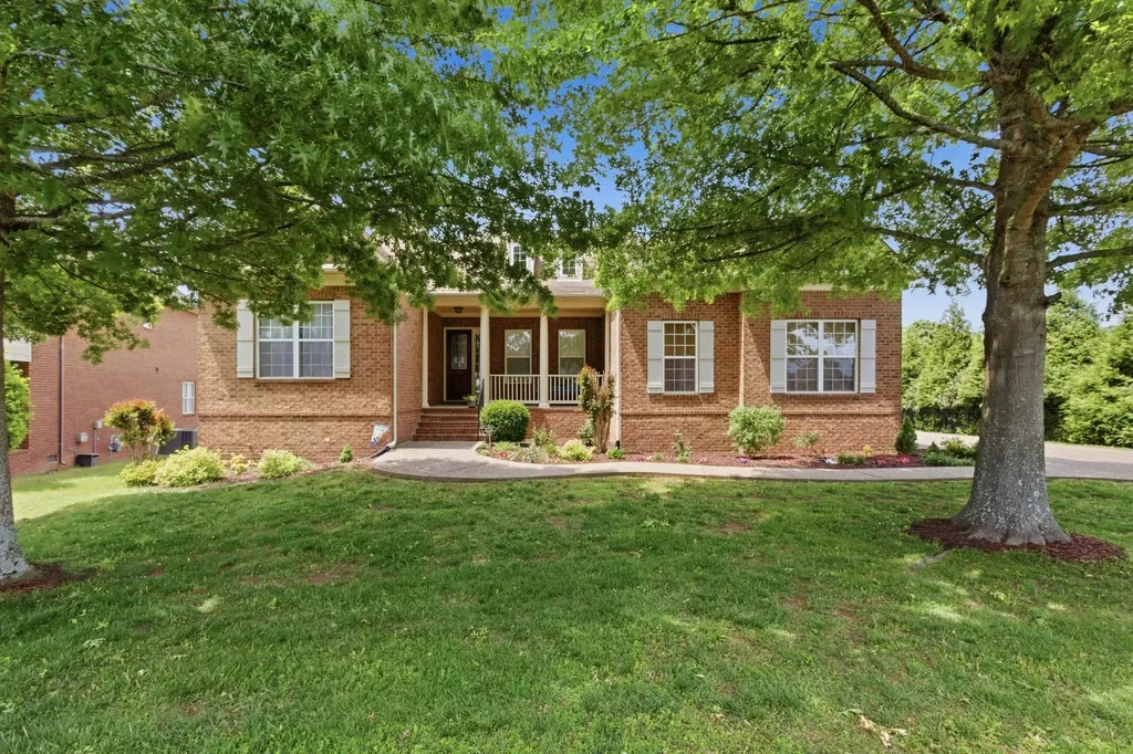 2083 Autumn Ridge Way Spring Hill TN 37174
